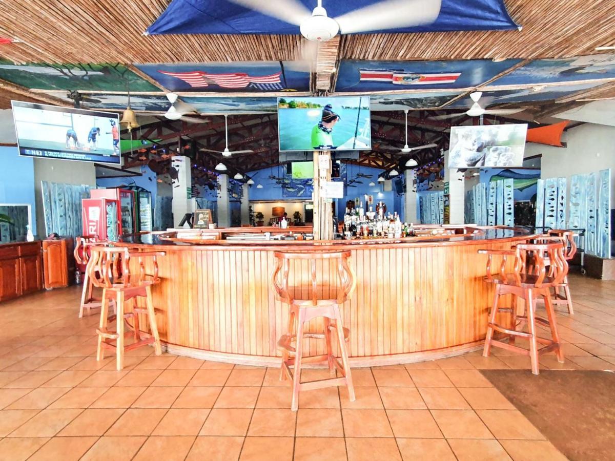Fish Hook Marina Hotel Golfito Buitenkant foto