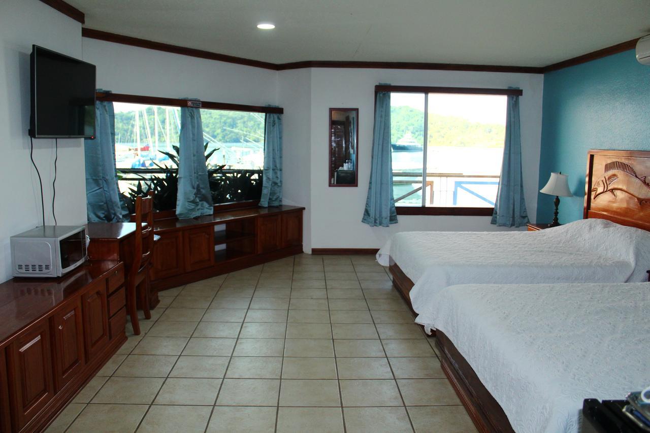 Fish Hook Marina Hotel Golfito Buitenkant foto